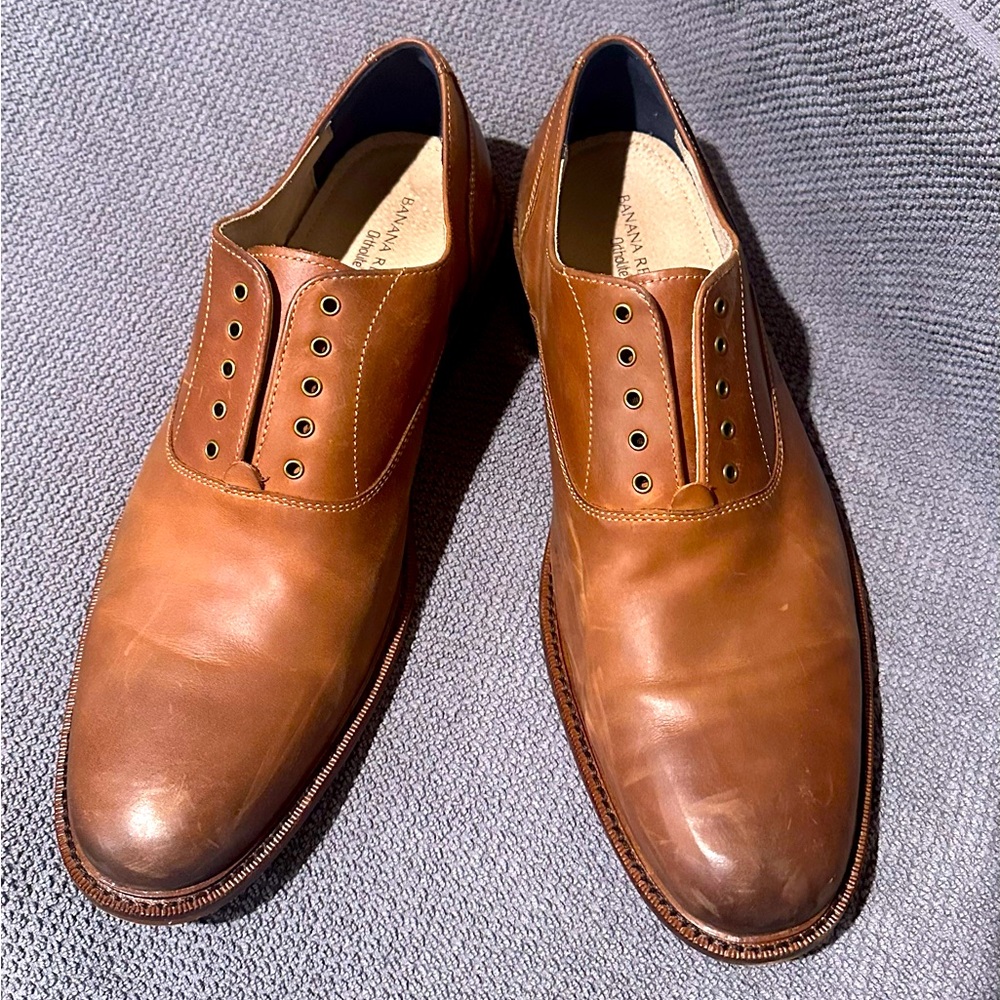 Men’s shoes